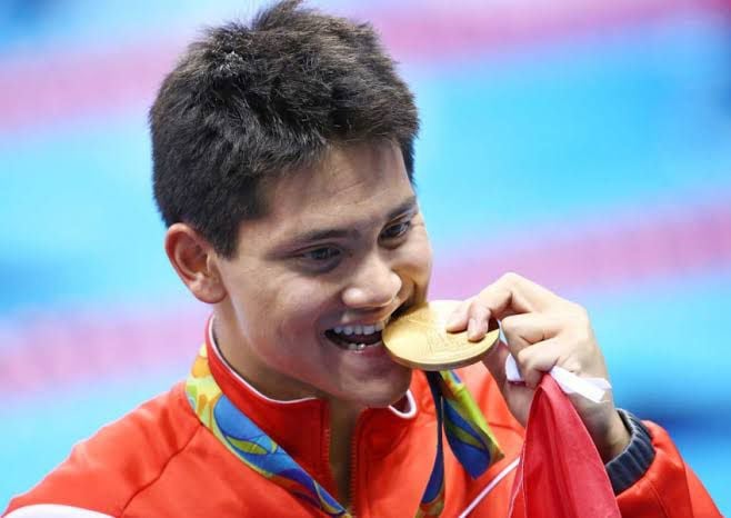 Singapores Only Olympic Champion Schooling Retires 48540