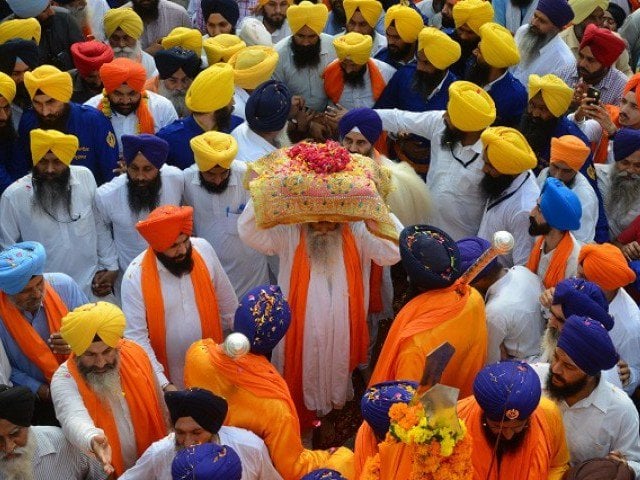 Sikh Pilgrims Flock To Pakistan For Pilgrimage 48936
