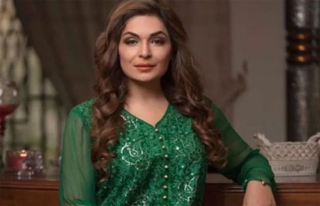 Showbiz Stars Support Meera Demand Respect For Senior Artists 76311