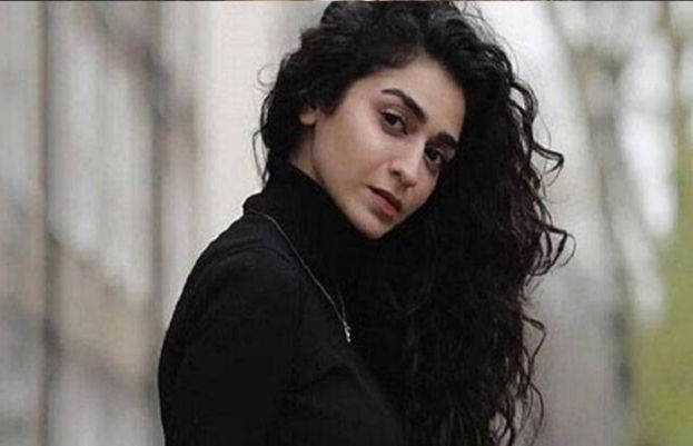 Kubra Khan Praises Hajra Yamins Bold Look 76324