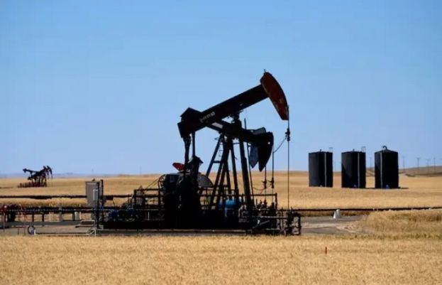 Oil Falls For A Third Straight Day After USIran Talks Conclude In Doha 76701